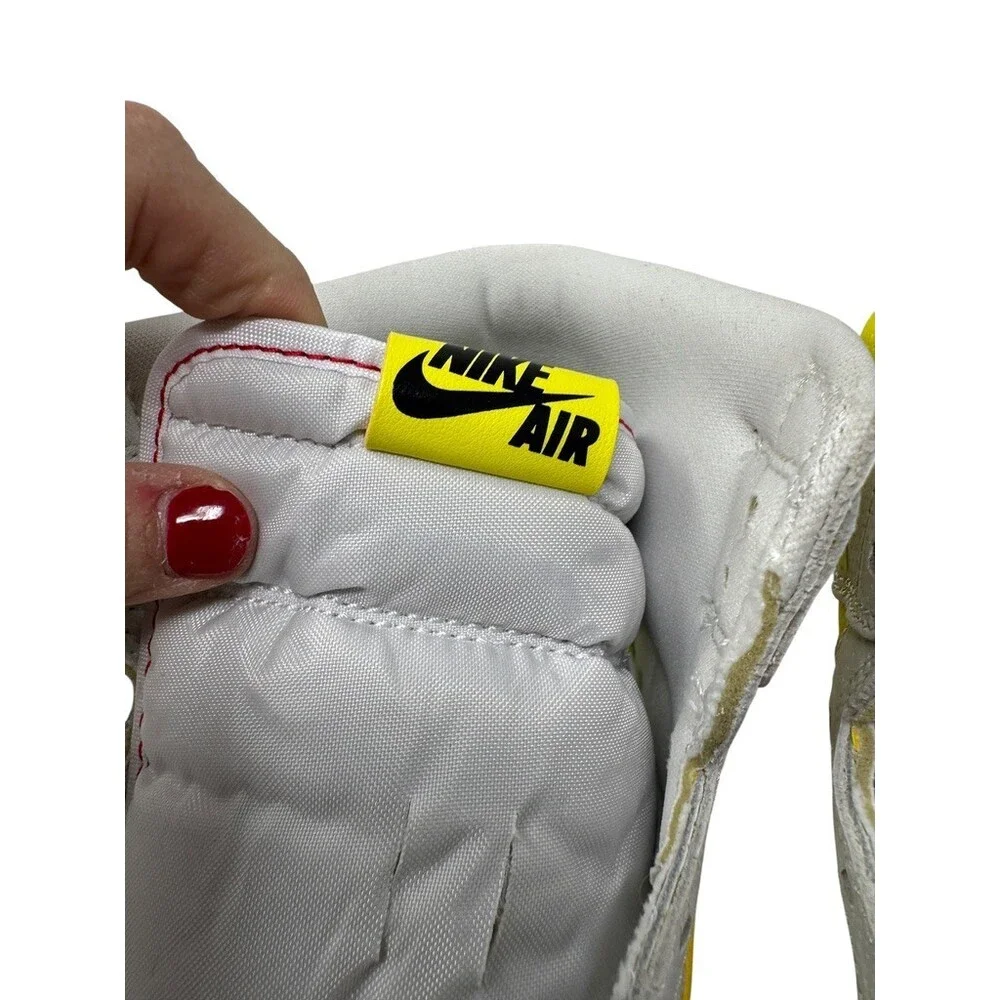 Nike Air Jordan 1 High First Class Flight 555088-170 White Yellow Men 11 sneaker